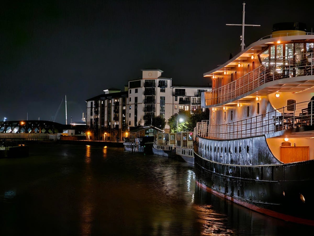 Samsung Galaxy S23 Ultra iPhone 15 Pro Max