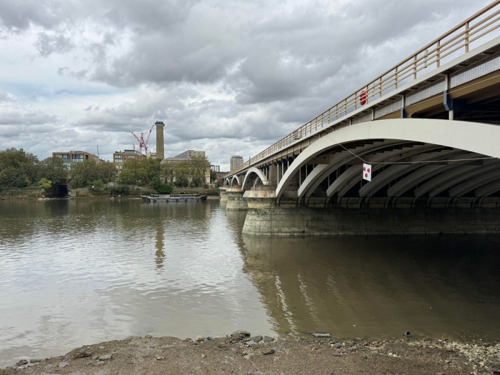 Đọ sức camera iPhone 15 Pro Max vs Galaxy S23 Ultra