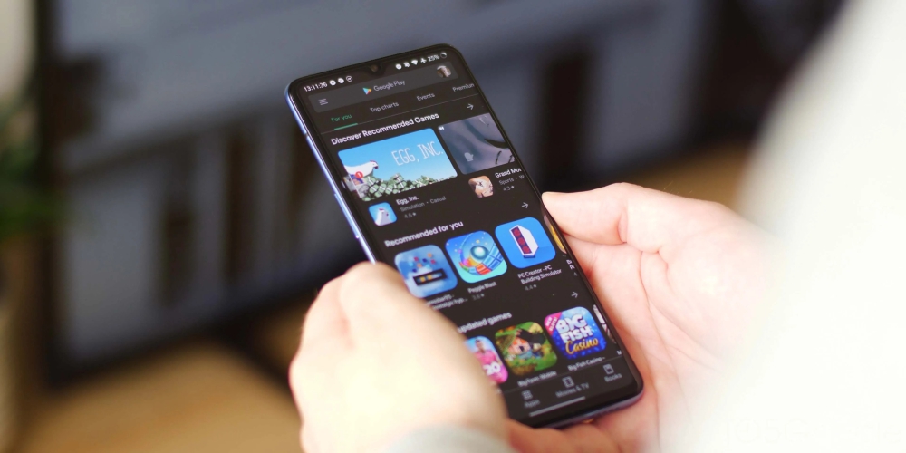 So sánh Google Play Store vs Samsung Galaxy Store