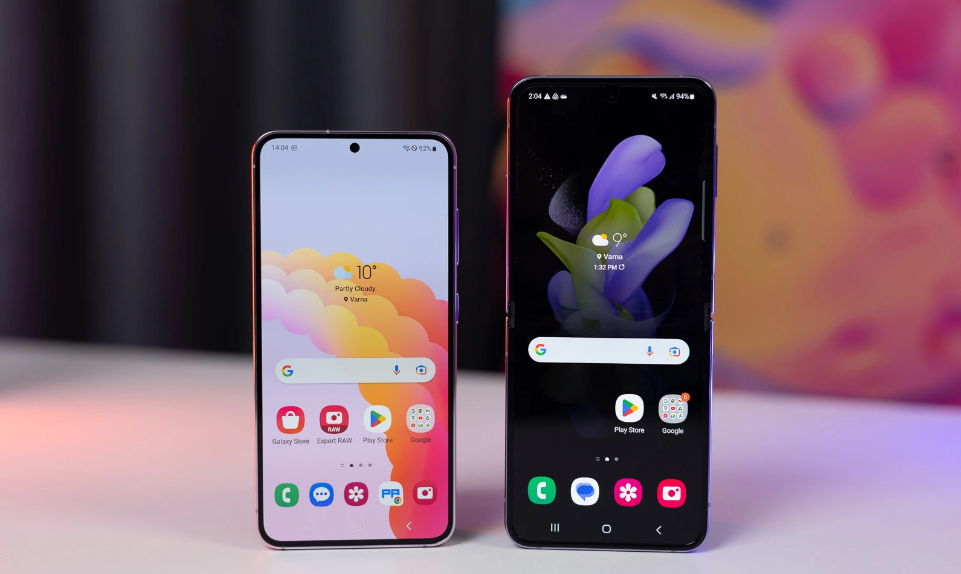 So sánh Galaxy S23 vs Galaxy Z Flip4: Cùng tầm giá, đâu là sự lựa chọn phù hợp hơn cho bạn?