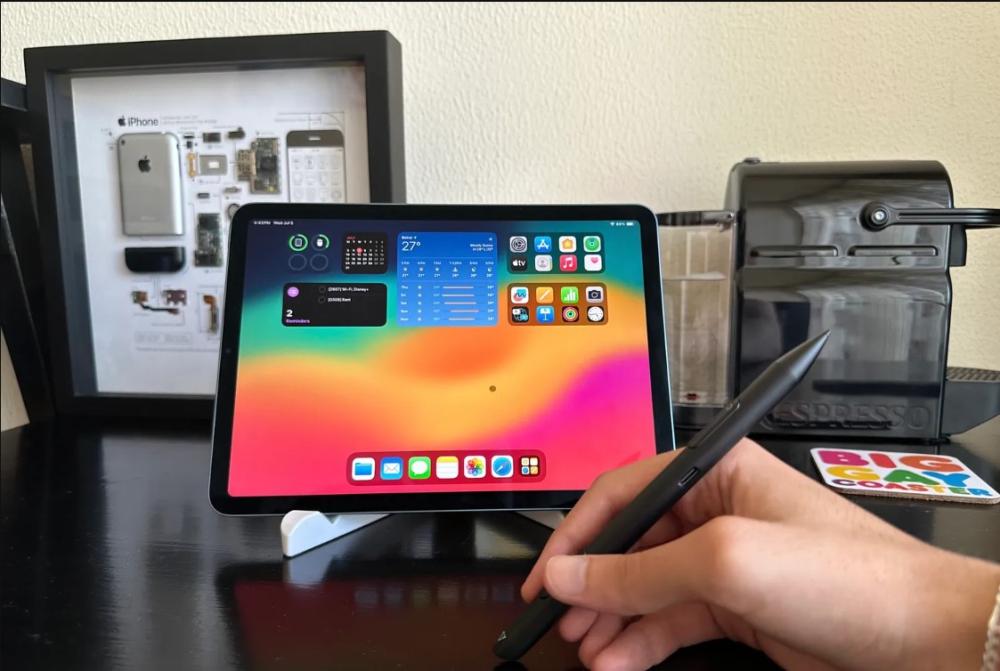 So sánh Galaxy Tab S9 FE vs iPad Air 5: Cuộc chiến của máy tính bảng tầm trung