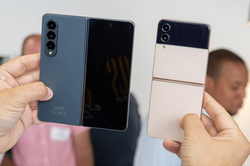 Galaxy Fold 4 sở hữu cụm 3 camera phía sau và Galaxy Flip 4 sở hữu cụm đôi camera kép phía sau
