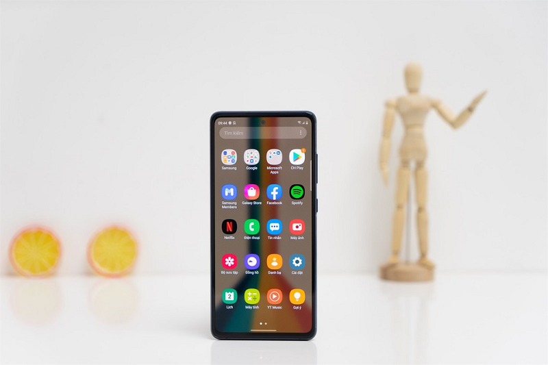 So sánh iPhone 11 Pro Max và Galaxy S20 Fe, đâu là sự lựa chọn phù hợp?