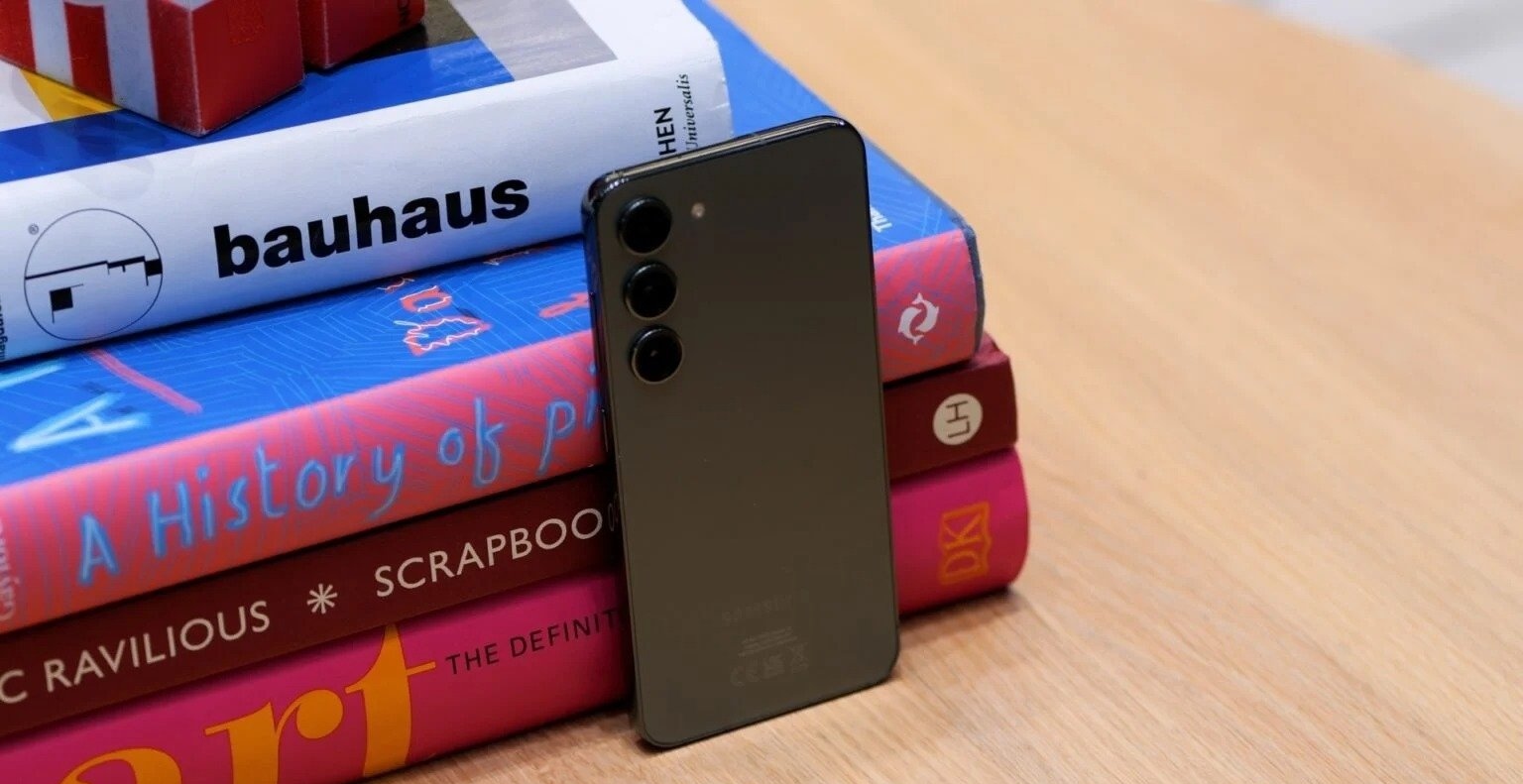 So sánh Samsung Galaxy S23 vs Galaxy S22: Có đáng để nâng cấp?