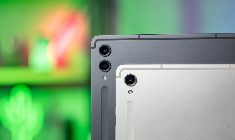 So sánh Galaxy Tab S9 Plus vs Galaxy Tab S9