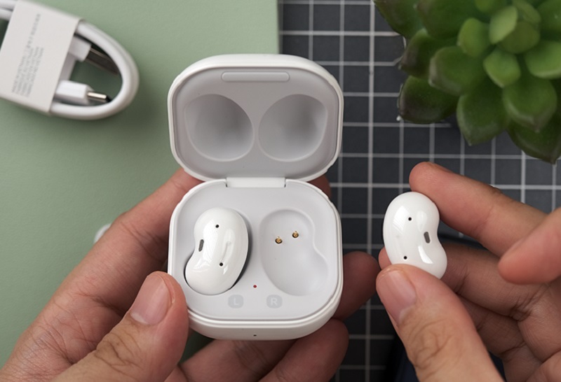Thời lượng pin Galaxy Buds Live