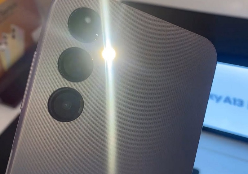 Thông báo đèn flash có thể bị lỗi không hoạt động do nhiều nguyên nhân