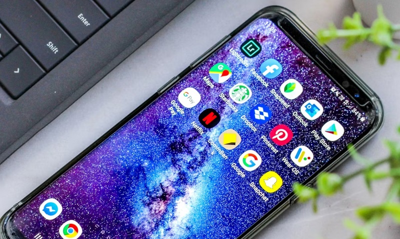 Xóa hết các tệp tin, ứng dụng không sử dụng trên điện thoại