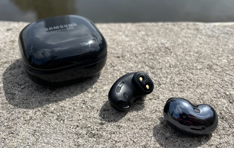 Tai nghe Samsung Galaxy Buds Live (R180)