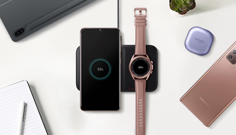 Đế Sạc Đôi Không Dây Samsung 15W hỗ trợ sạc 2 thiết bị cùng lúc tiện lợi