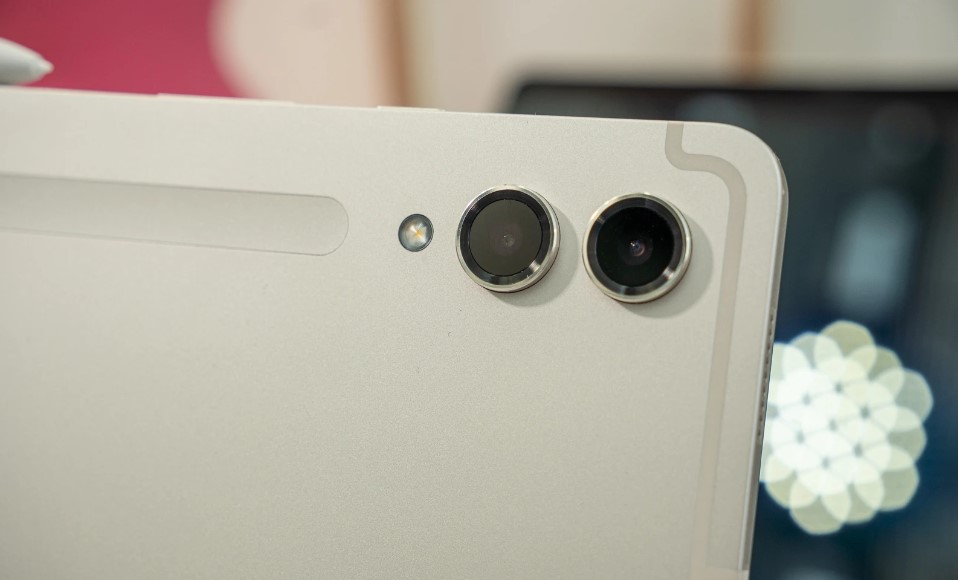 Trên tay Samsung Galaxy Tab S9 Plus